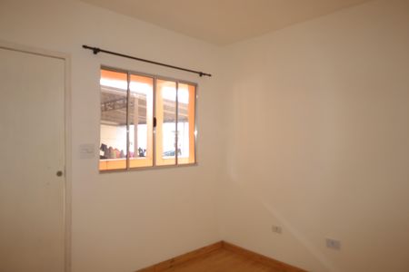 Sala de casa para alugar com 2 quartos, 60m² em Vila Carmosina, São Paulo