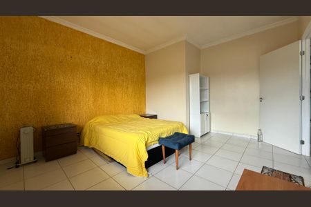 Casa para alugar com 435m², 6 quartos e 4 vagasQuarto 01 Social 