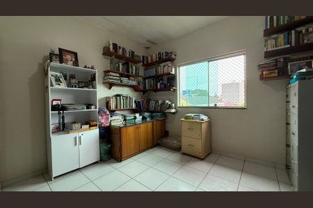 Casa para alugar com 435m², 6 quartos e 4 vagasEscritório