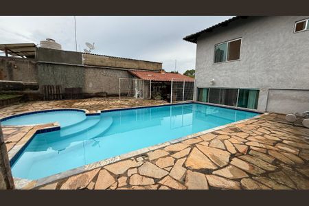 Casa para alugar com 435m², 6 quartos e 4 vagasPiscina