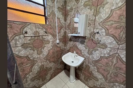 Casa para alugar com 80m², 2 quartos e 1 vaga