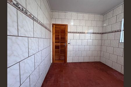 Casa para alugar com 80m², 2 quartos e 1 vaga