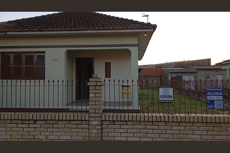 Casa para alugar com 80m², 2 quartos e 1 vaga