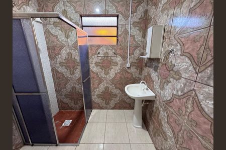 Casa para alugar com 80m², 2 quartos e 1 vaga