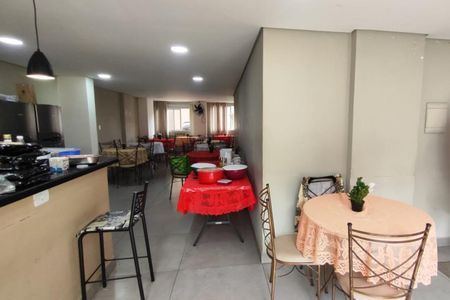 Apartamento à venda com 54m², 2 quartos e 1 vaga Apartamento à venda com 54m², 2 quartos e 1 vagaÁrea comum - Salão de festas