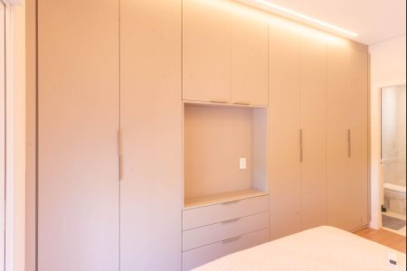 Apartamento à venda com 93m², 3 quartos e 2 vagasSuíte