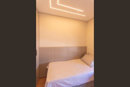 Apartamento à venda com 93m², 3 quartos e 2 vagasQuarto 2