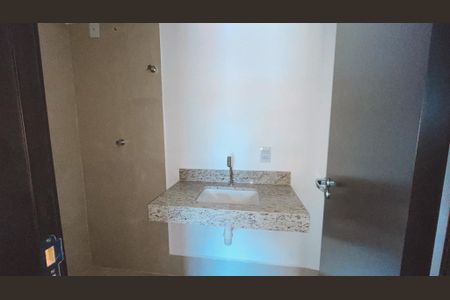 Apartamento à venda com 34m², 1 quarto e 1 vaga Apartamento à venda com 34m², 1 quarto e 1 vagaBanheiro da Suíte