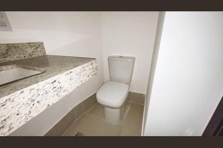 Apartamento à venda com 34m², 1 quarto e 1 vaga Apartamento à venda com 34m², 1 quarto e 1 vagaBanheiro da Suíte
