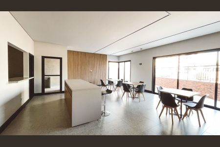 Apartamento à venda com 34m², 1 quarto e 1 vaga Apartamento à venda com 34m², 1 quarto e 1 vagaÁrea comum - Salão de festas