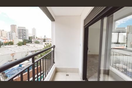 Apartamento à venda com 41m², 1 quarto e 1 vaga Apartamento à venda com 41m², 1 quarto e 1 vagaVaranda