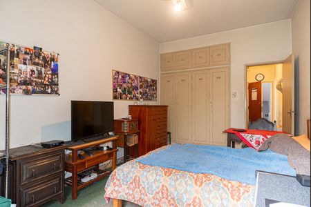 Apartamento à venda com 37m², 1 quarto e sem vagaSala/Quarto