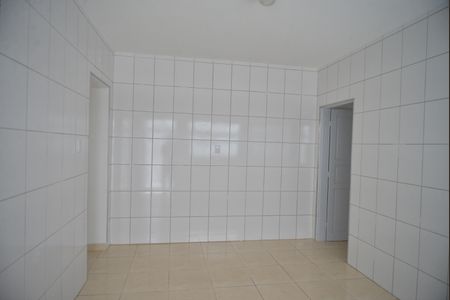 Casa para alugar com 80m², 2 quartos e 4 vagasCozinha
