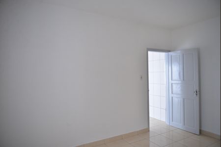 Casa para alugar com 80m², 2 quartos e 4 vagasv