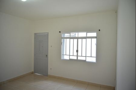 Sala de casa para alugar com 2 quartos, 80m² em Jardim Cristiane, Santo André