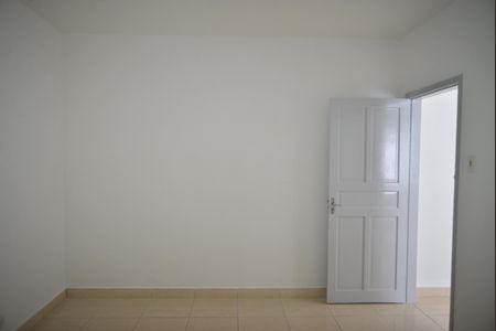 Casa para alugar com 80m², 2 quartos e 4 vagasQuarto 1