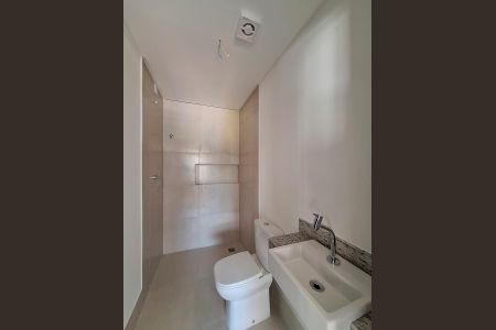 Banheiro de apartamento à venda com 1 quarto, 33m² em Santana, São Paulo