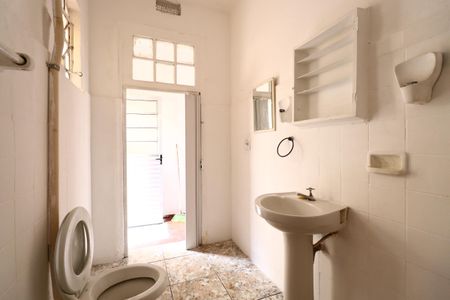 Casa para alugar com 55m², 1 quarto e 1 vagaBanheiro