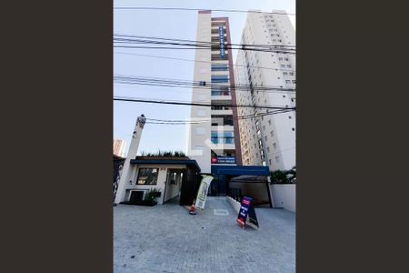 Apartamento para alugar com 47m², 2 quartos e 1 vagaFachada e portaria