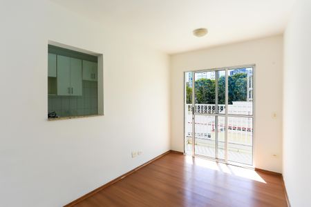 Apartamento à venda com 73m², 2 quartos e 2 vagas Apartamento à venda com 73m², 2 quartos e 2 vagasSala