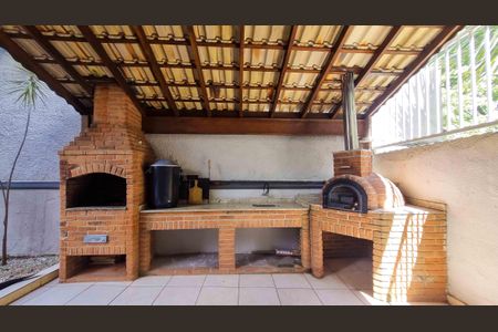 Apartamento à venda com 73m², 2 quartos e 2 vagas Apartamento à venda com 73m², 2 quartos e 2 vagasÁrea comum - Churrasqueira