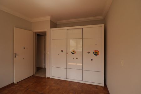Apartamento à venda com 130m², 2 quartos e 1 vagaQuarto