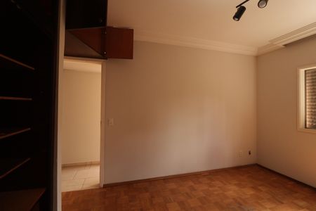 Apartamento à venda com 130m², 2 quartos e 1 vagaQuarto