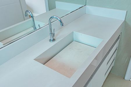 Casa à venda com 158m², 3 quartos e 4 vagasBanheiro suite