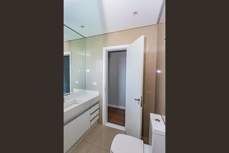 Casa à venda com 158m², 3 quartos e 4 vagasBanheiro