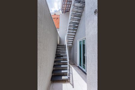 Casa à venda com 158m², 3 quartos e 4 vagasEscada