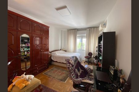 Apartamento para alugar com 250m², 3 quartos e 2 vagas