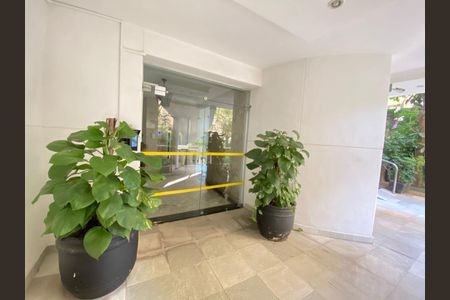 Apartamento para alugar com 3 quartos, 250m² em Cerqueira César, São Paulo