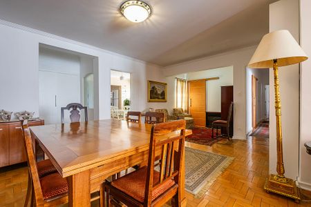 Sala de apartamento à venda com 3 quartos, 250m² em Cerqueira César, São Paulo