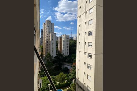 Apartamento para alugar com 250m², 3 quartos e 2 vagas