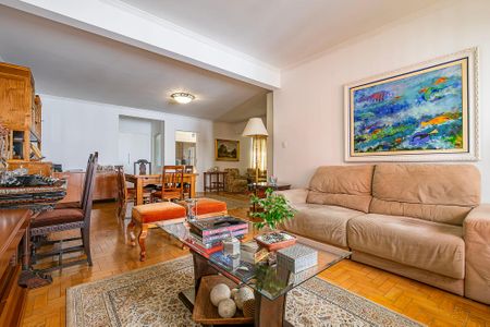 Apartamento para alugar com 250m², 3 quartos e 2 vagas Apartamento para alugar com 250m², 3 quartos e 2 vagasSala