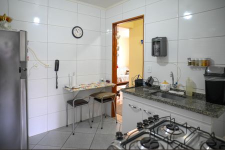 Apartamento à venda com 64m², 2 quartos e 1 vagaCozinha