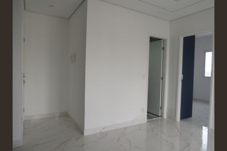 Sala - Cozinha de apartamento para alugar com 2 quartos, 47m² em Quitaúna, Osasco
