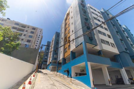 Apartamento à venda com 66m², 2 quartos e 1 vagaFachada
