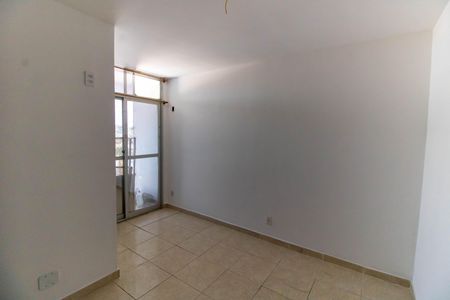 Apartamento à venda com 66m², 2 quartos e 1 vagaQuarto 2