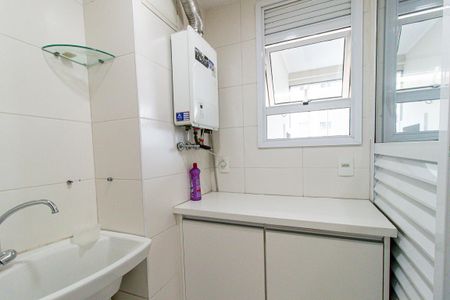 Apartamento para alugar com 66m², 2 quartos e 1 vagaÁrea de Serviço