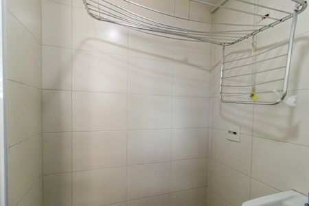 Apartamento para alugar com 66m², 2 quartos e 1 vagaÁrea de Serviço