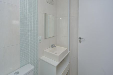 Apartamento à venda com 69m², 2 quartos e 1 vaga Apartamento à venda com 69m², 2 quartos e 1 vagaBanheiro da Suíte