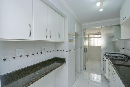 Apartamento à venda com 69m², 2 quartos e 1 vaga Apartamento à venda com 69m², 2 quartos e 1 vagaCozinha