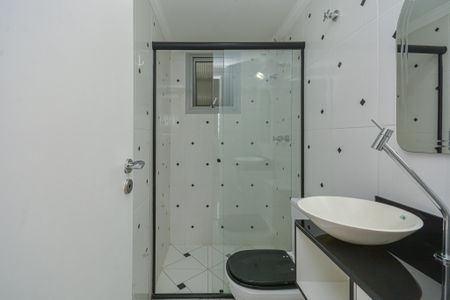 Apartamento à venda com 69m², 2 quartos e 1 vaga Apartamento à venda com 69m², 2 quartos e 1 vagaBanheiro