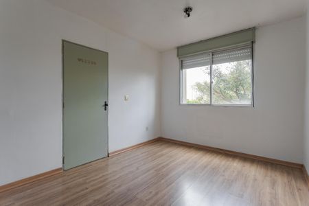 Quarto 1 de apartamento para alugar com 2 quartos, 80m² em Humaitá, Porto Alegre