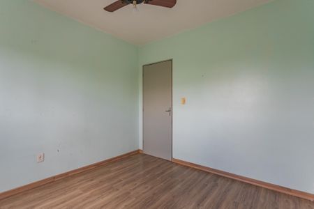 Quarto 2 de apartamento para alugar com 2 quartos, 80m² em Humaitá, Porto Alegre