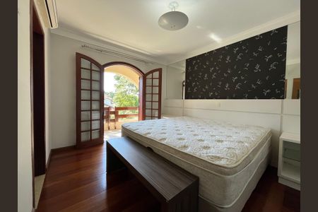 Casa de condomínio para alugar com 915m², 5 quartos e 4 vagas Casa de condomínio para alugar com 915m², 5 quartos e 4 vagasQuarto