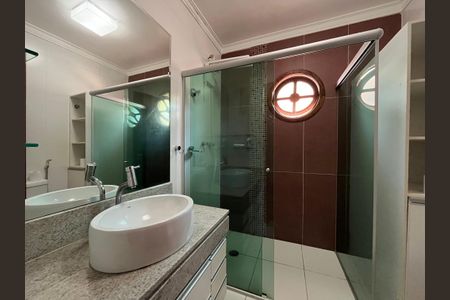 Casa de condomínio para alugar com 915m², 5 quartos e 4 vagas Casa de condomínio para alugar com 915m², 5 quartos e 4 vagasBanheiro