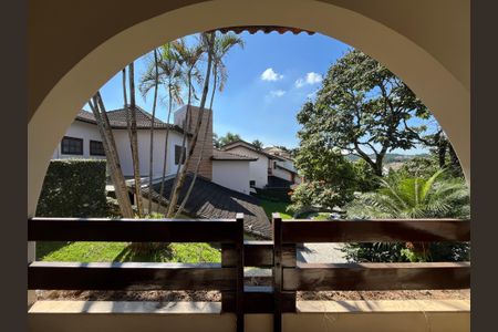 Casa de condomínio para alugar com 915m², 5 quartos e 4 vagas Casa de condomínio para alugar com 915m², 5 quartos e 4 vagasÁrea externa