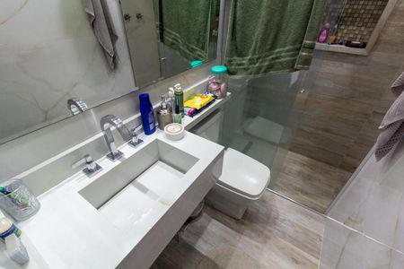 Apartamento para alugar com 95m², 3 quartos e 2 vagas Apartamento para alugar com 95m², 3 quartos e 2 vagasBanheiro 1